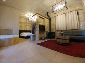 Гостиница At Gil's and Galit's Place- Hospitality, Health and Spa  Bruchim Qela' Alon